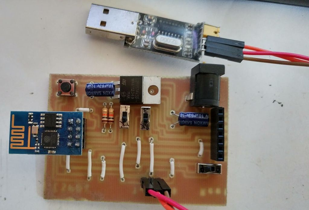 ESP-01 modules programming board – Renzo Mischianti