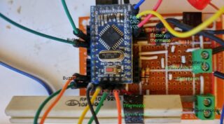 Checking Battery Capacity with Arduino: Temperature Monitoring and Type ...