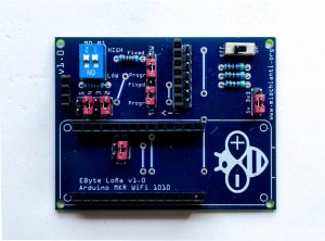 Arduino MKR WiFi 1010 Ebyte LoRa Exx shield up view