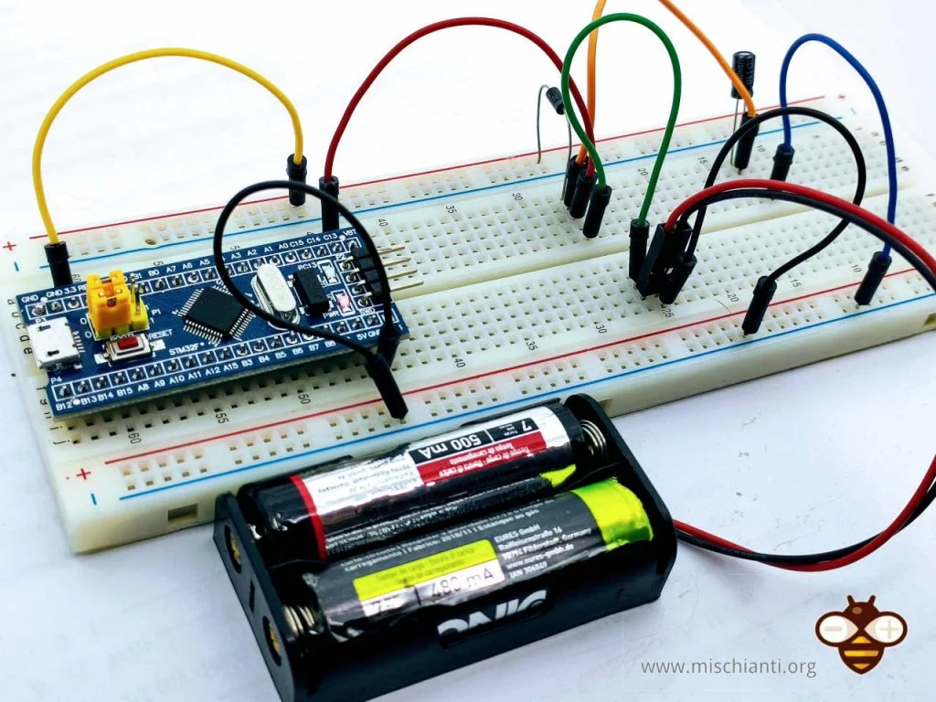 STM32 VBAT pin used with 2xAA batteries for RTC backup